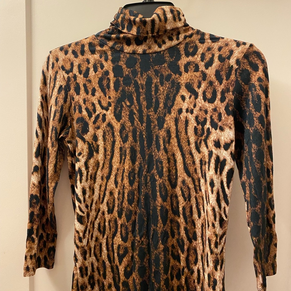 L’Agence leopard/animal print turtleneck shirt